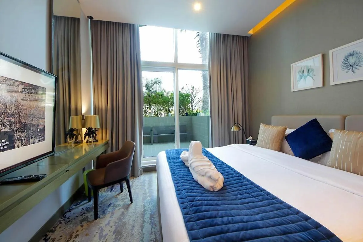 Cozy Apt In Damac Prive Gym & Pool Access 두바이
